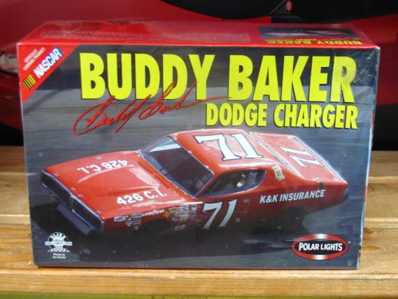#71 K&K Insurance Buddy Baker Charger Polar Lights Kit Sealed