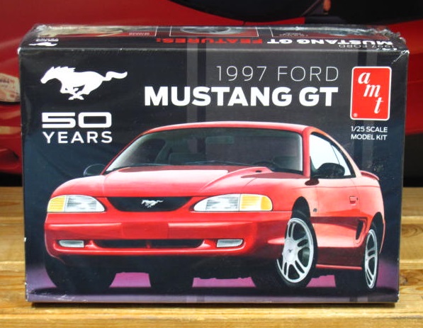 AMT 1997 Ford Mustang GT 2014 Issue Kit Sealed