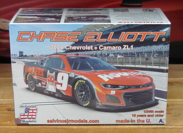 # 9 Hooters Chase Elliott 2024 Texas Winner Salvino's JR Models Kit Sealed