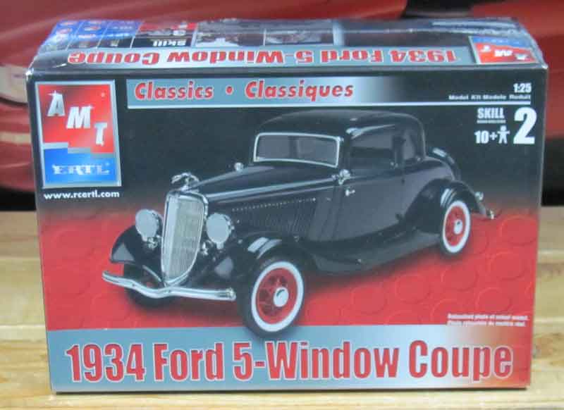 AMT 1934 Ford 5 Window Coupe 2002 Issue Sealed
