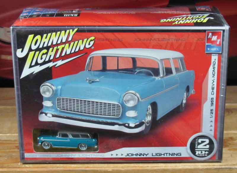 AMT 1955 Chevy Nomad Johnny Lightning 2006 Issue Sealed