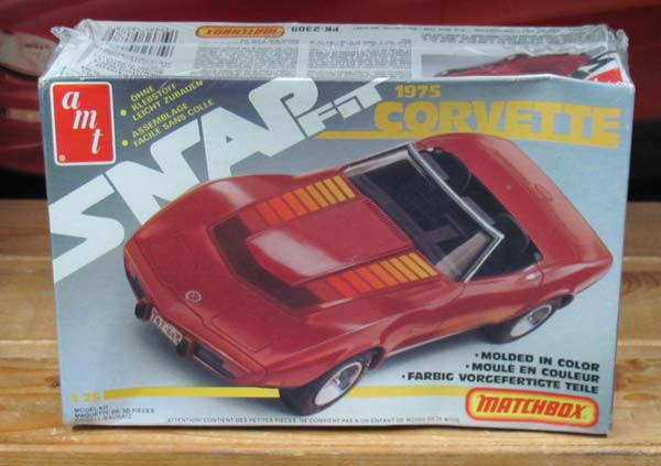 AMT 1975 Corvette SnapFit 1982 Issue Complete