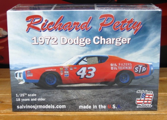 #43 Richard Petty 1972 Texas Charger Salvino's Kit Sealed