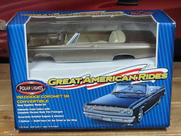 Polar Lights 1965 Dodge Coronet Convertible Gold Kit Sealed