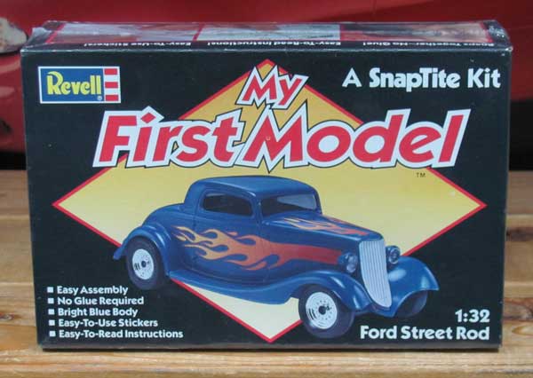 Revell Ford Street Rod 1/32 Scale Kit Sealed