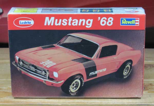 Revell 1968 Mustang 1/32 Scale Kit Sealed