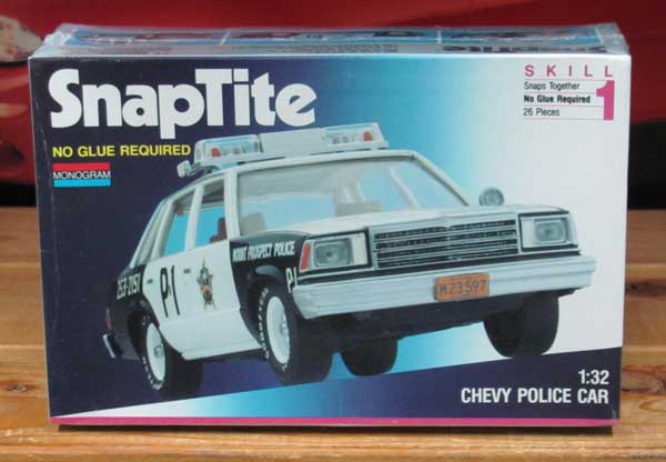 Monogram Chevy Malibu Police Car 1/32 Scale Kit Sealed