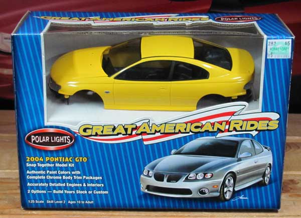 Polar Lights 2004 Pontiac GTO Yellow Pre-Painted Kit Sealed