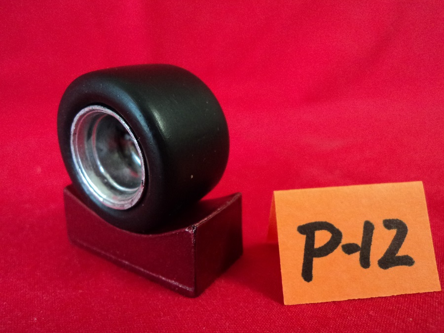 P #12 Resin Tire Pavement Low Wide Smooth Edge