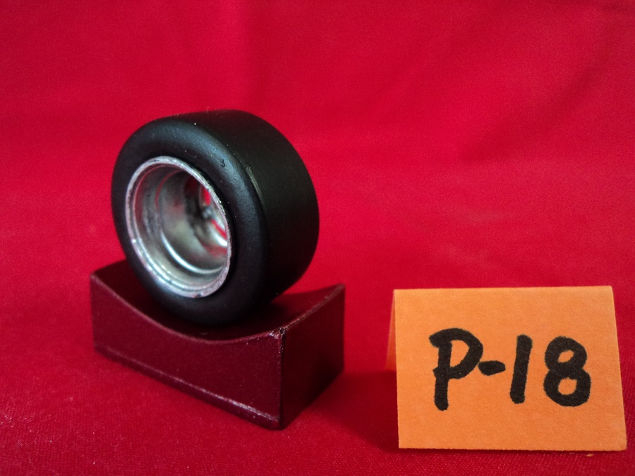 P #18 Resin Tire Pavement Low Narrow Smooth Edge